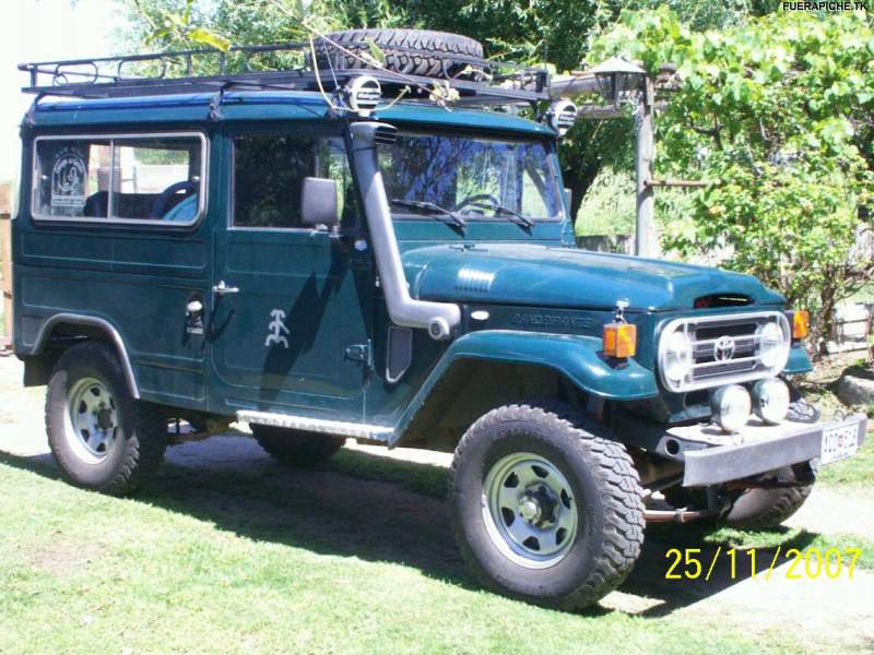 Land Cruiser FJ40. Uruguay 4x4